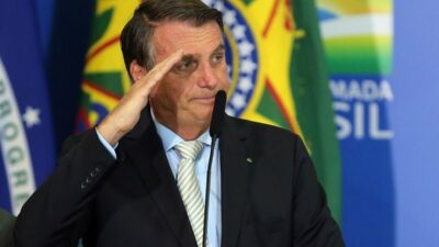 Urgente: Bolsonaro Passa Mal Novamente e Retorna às Pressas para Brasília