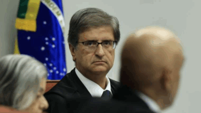 ESCÂNDALO! PGR PERDE CELULARES E NOTEBOOK DE INVESTIGADOS DO 8/1
