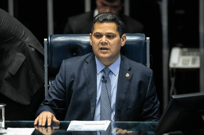 CPMI do INSS Ganha Força no Congresso e Esquema Bilionário Começa a Ser Desvendado