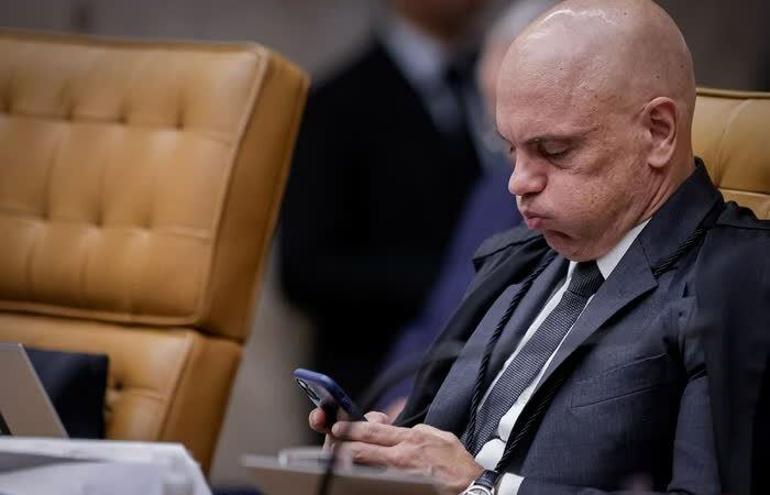 Embate Mundial: Alexandre de Moraes Enfrenta Acusações na Justiça Americana