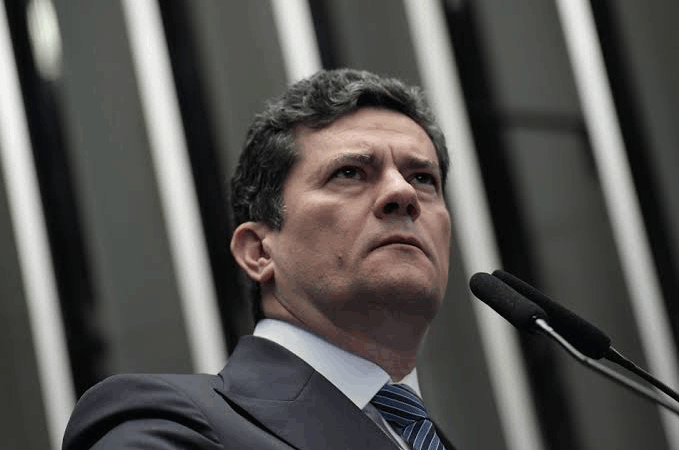 Polícia Prende Suspeito de Sequestro Revelador Envolvendo Ex-Juiz Sérgio Moro - Escândalo Chocante Sacode o País!
