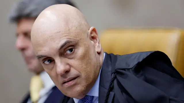 Batalha Forte: André Ventura planeja Ação Direta contra Moraes em Portugal - Análise da Situação Político Judicial