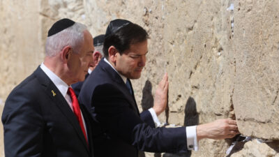 Netanyahu e Rubio abraçam aliança histórica USA-Israel no Muro das Lamentações