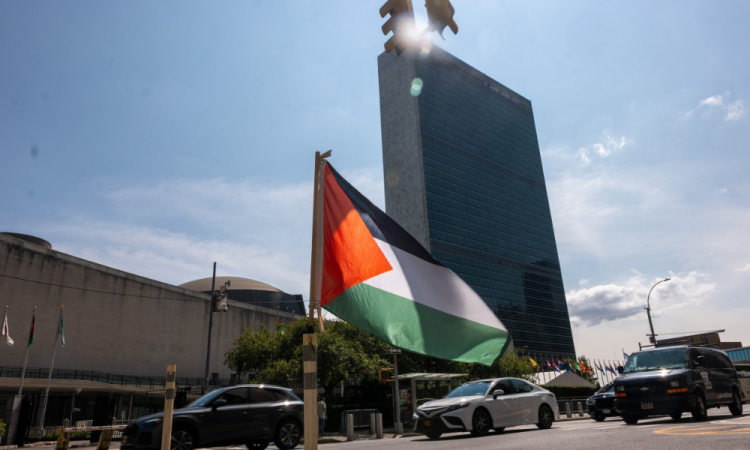 Israel humilha a ONU e explode após 151 países darem vitória histórica à Palestina