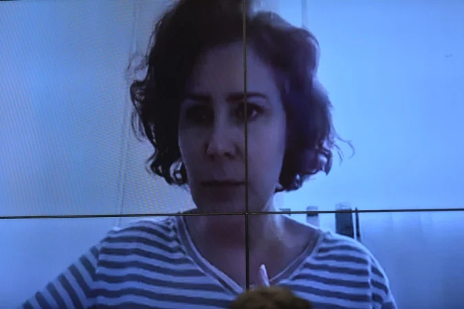 Presa, Carla Zambelli manda carta bombástica da cela e expõe suposta origem da perseguição de Alexandre de Moraes