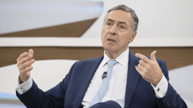 Ministro Barroso choca ao admitir arrependimento histórico durante atuação no STF: revelação abre crise