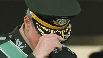 Risco iminente de humilhação internacional de comandante do Exército em escândalo político abala hierarquia das Forças Armadas