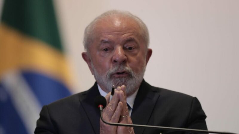 Lula surpreende ao declarar neutralidade do Brasil em guerra entre EUA e Venezuela: risco de conflito global aumenta