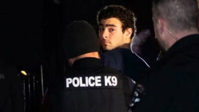 Juiz de Nova York absolve acusado de terrorismo no assassinato brutal de CEO: o caso que chocou o mundo em 2025