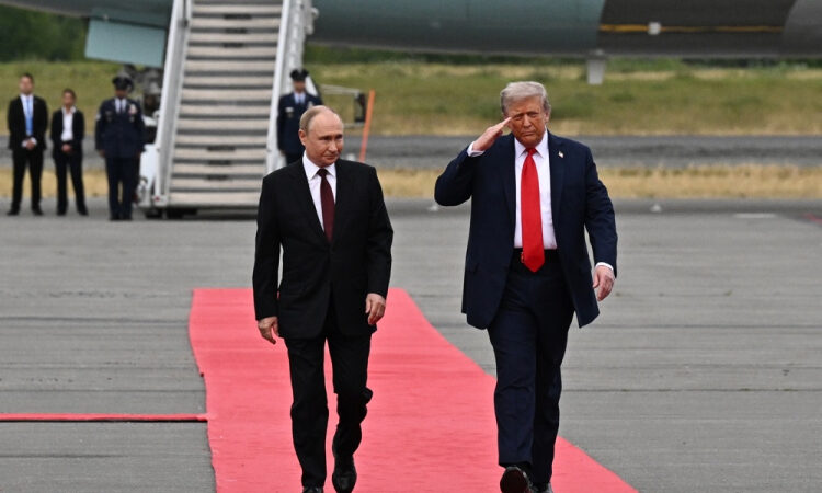 Trump ACEITA desafio nuclear de Putin e dispara ordem: "Retomamos testes com mísseis que assombram o mundo!" Governo EUA entra em choque com ONU e avisa: "Próximo teste pode ser o apocalipse – preparem-se!"