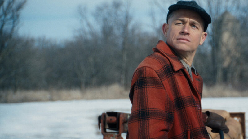 Ed Gein: Comparação CHOCANTE Entre Atores e o Assassino Real que Inspirou o Terror nas Telas