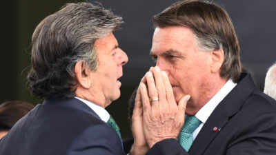 Choque Eleitoral: Bolsonaro Desvenda Estratégia Polêmica para Anular Inelegibilidade em 2024