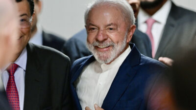 Lula Explode Debate Sobre Desigualdade e Cita Final de Vale Tudo e Odete Roitman: Polêmica Viraliza na Web!