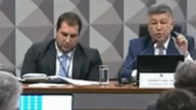 Petista entra em crise durante sessão da CPMI: Gritos e confronto com presidente da Comissão chocam plateia; veja o vídeo explosivo agora!