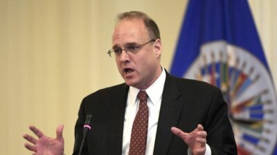 Ex-secretário de Trump denuncia envio de bilhões em dinheiro sujo da Venezuela para o Brasil em esquema secreto