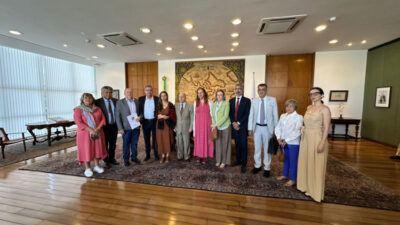 Brasileiros Presos em Navio Rumo a Gaza em Alerta Máximo: Visita Consular Pode Decidir Destino em Zona de Conflito!