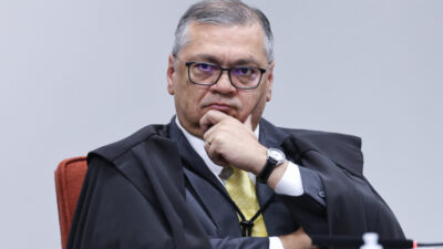 Dino e Moraes detonam fala de Mendonça sobre ‘ativismo judicial’: “É um ataque à democracia”