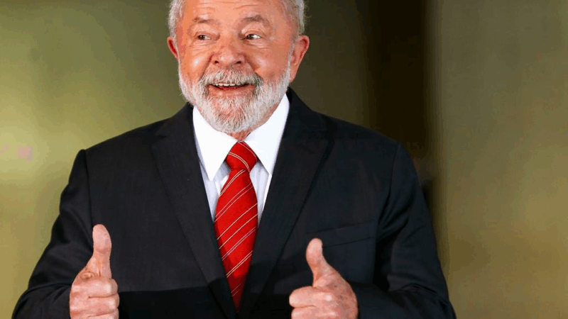 Lula declara guerra à linguagem neutra: fim exigido na administração pública