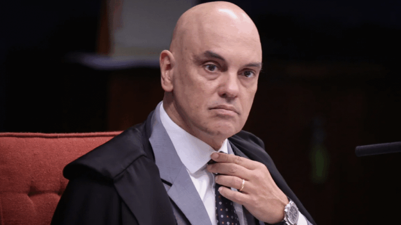 BOMBA: Moraes determina prisão de Bolsonaro com cela especial já montada!