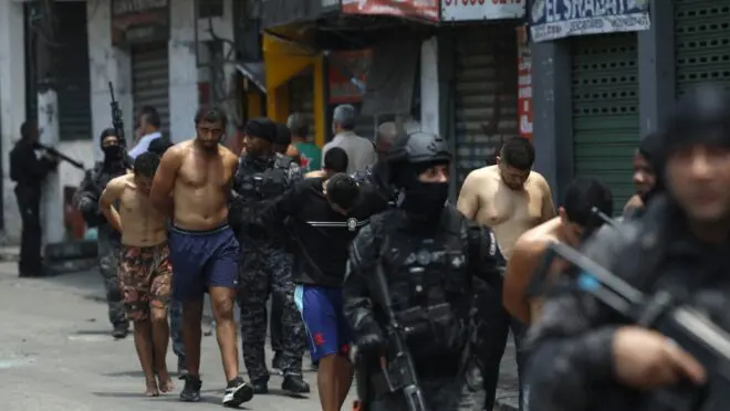 Em sua opinião, a megaoperação realizada no Rio de Janeiro pode ser considerada bem-sucedida?