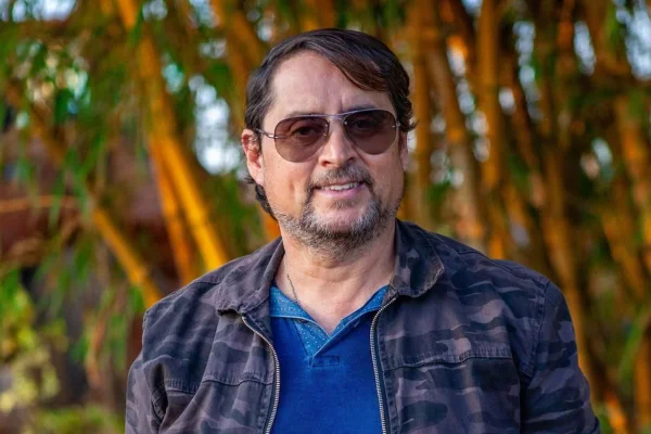 Repente! Mal súbito de motorista causa acidente fatal e mata querido cantor Mauri