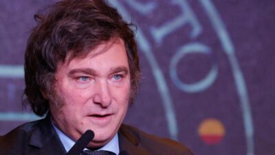 EXPLOSIVO: Milei Desafia Lula no Mercosul ao Apoiar Ofensiva de Trump contra Venezuela