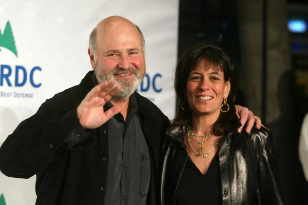 Laudo revela VERDADEIRA CAUSA da morte de Rob Reiner e Michele