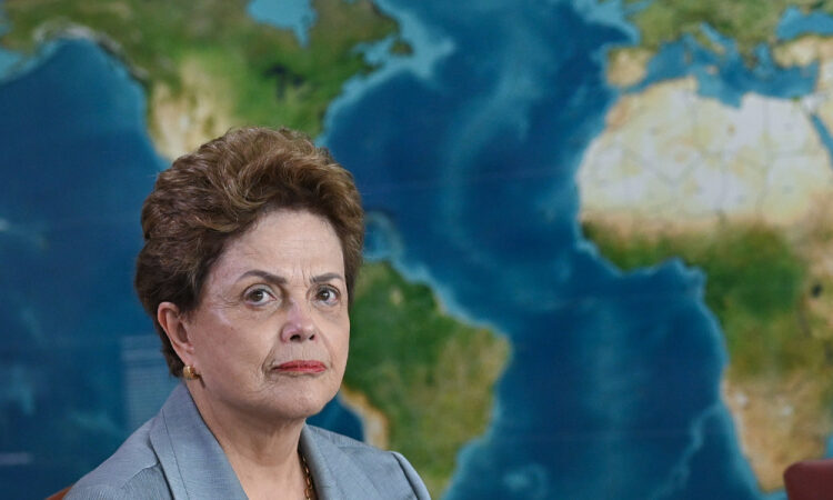 VITÓRIA HISTÓRICA: TRF-1 CONDEDE R$ 400 MIL A DILMA POR TORTURA NA DITADURA!