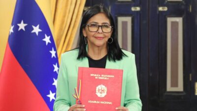 Venezuela SURPREENDE: Recebe US$ 300 milhões dos EUA em venda de petróleo HISTÓRICA após anos de tensões