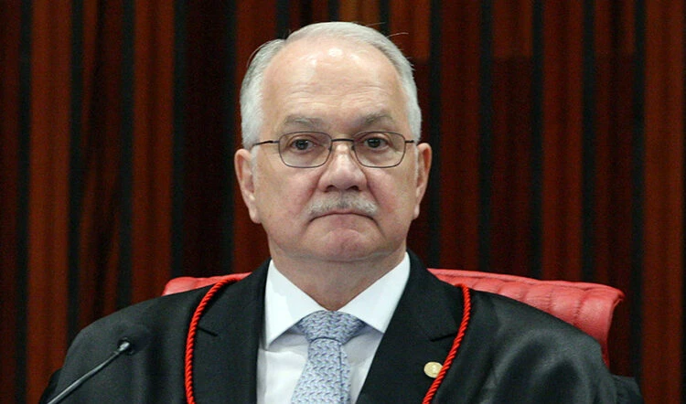 Fachin lança alerta vermelho no STF: Ou se autocontrole agora, ou será controlado por fora!
