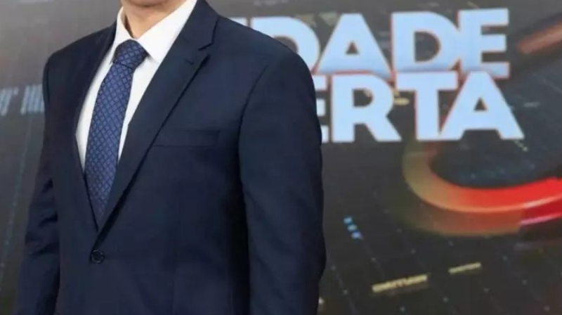 Apresentador Famoso Foge do País por Envolvimento no Caso Master em Exclusividade