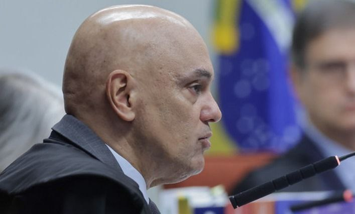 Algoz internacional de Moraes comemora queda de Maduro com mensagem direta e impactante