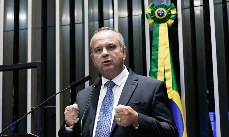 BOMBA: Rogério Marinho DESABONA pré-candidatura ao governo do RN em DRAMÁTICO pedido de Bolsonaro!