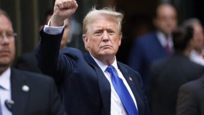 Trump Impõe Tarifas Agressivas para Forcer Compra da Groenlândia