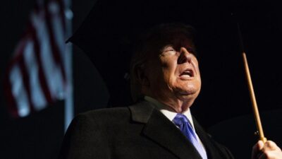 EXPLOSIVO: Trump posta montagem na Wikipedia se autoproclamando presidente da Venezuela em manobra política surpreendente