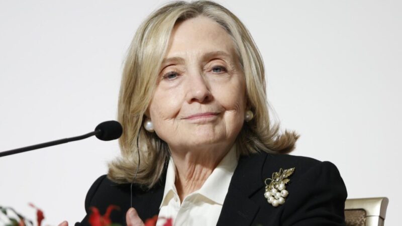 BOMBA: Hillary Clinton é SURPREENDIDA no Congresso e Desmente Vínculo com Epstein, Ataca Trump com Fogo Cruzado