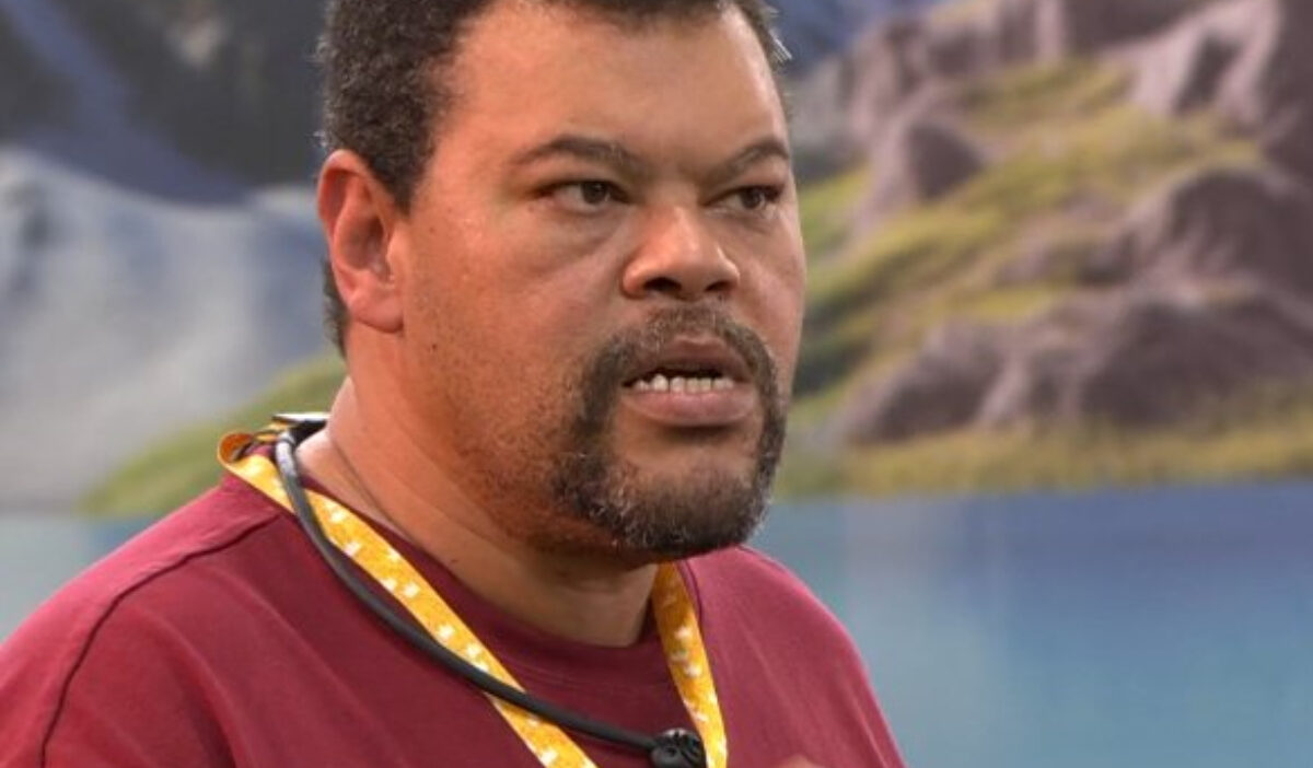 Irmão de sister explode e acusa BBB 26 de ser tudo armado