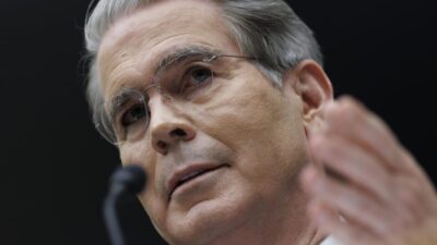 BOMBA: Trump Anuncia Tarifas Globais de 15% - Preços Estourarão e Inflação Acelera no Mundo!