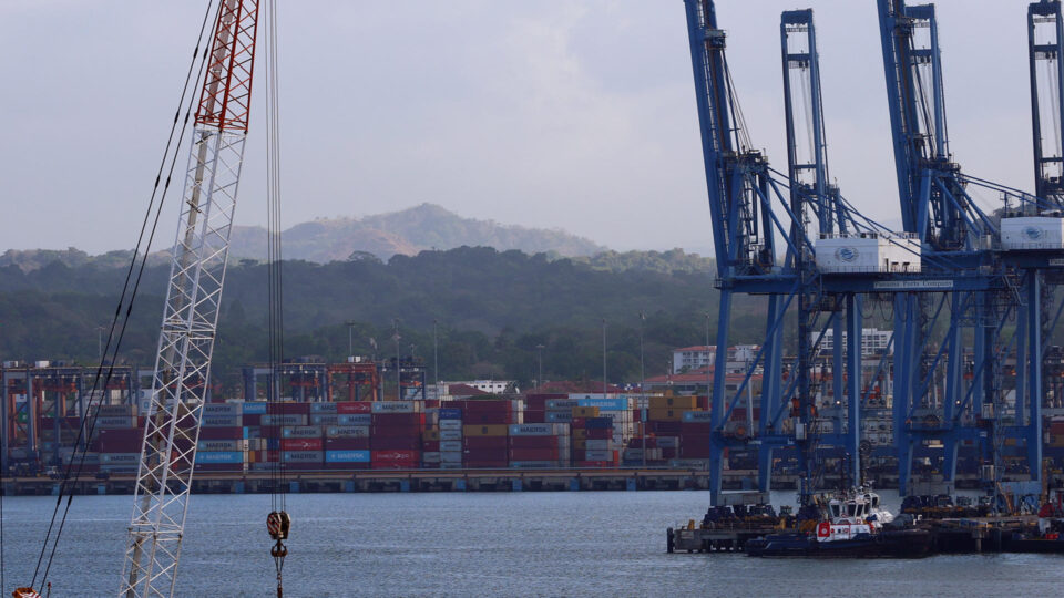 TRUMP DECRETA PROIBIÇÃO TOTAL: Influência estrangeira no Canal do Panamá é BARRADA