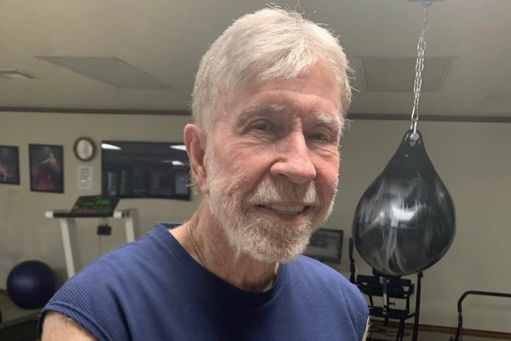 Família de Chuck Norris desaba em prantos ao anunciar morte chocou o mundo