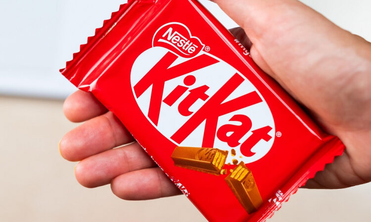 KITKAT ESTOURA NOTÍCIA: ROUBO HISTÓRICO DE 12 TONELADAS DE CHOCOLATES ABALA FÁBRICA E DEIXA POLÍCIA EM ALERTA MÁXIMO!