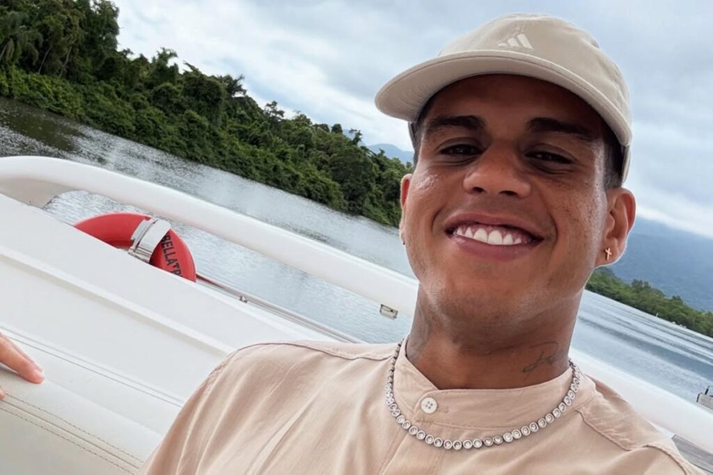 Gaab mostra transformação radical ao emagrecer 40kg e rebate críticas