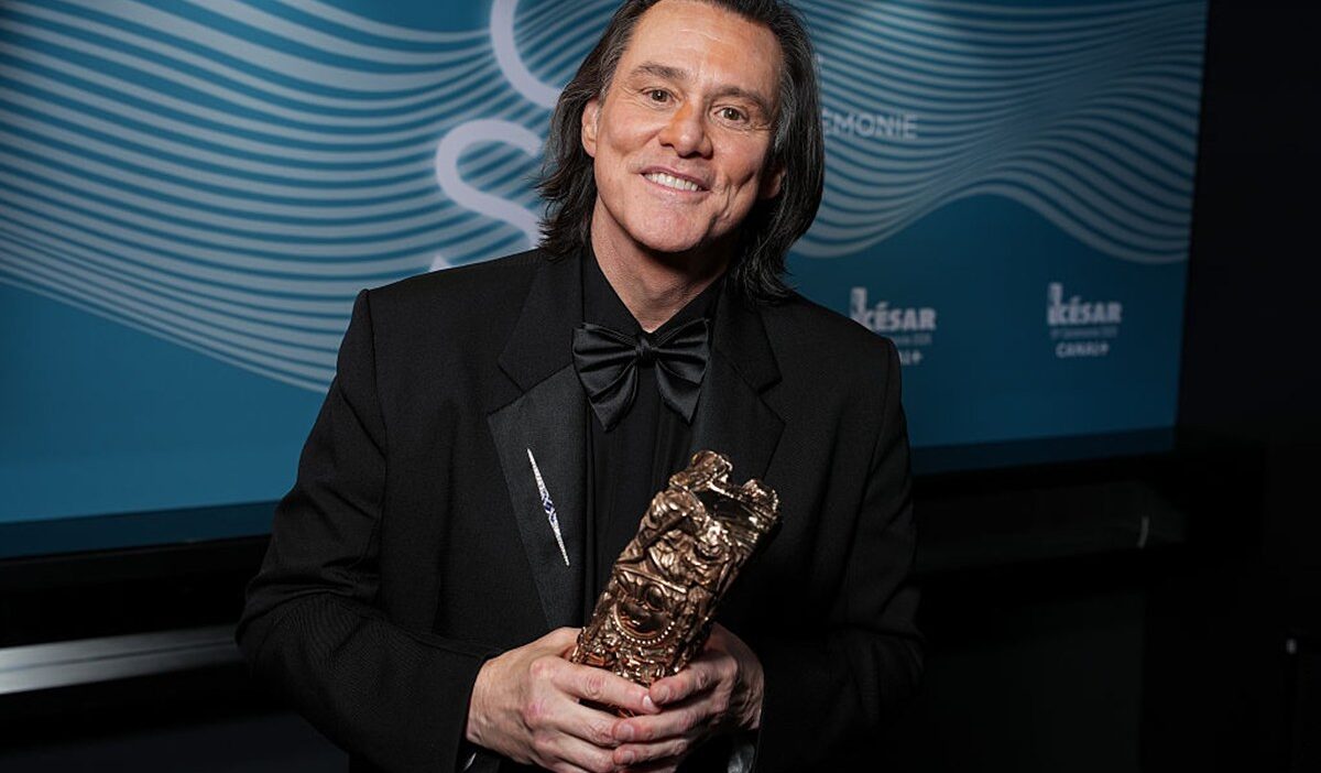 Jim Carrey foi substituído? A teoria que abalou a internet sobre sua aparência