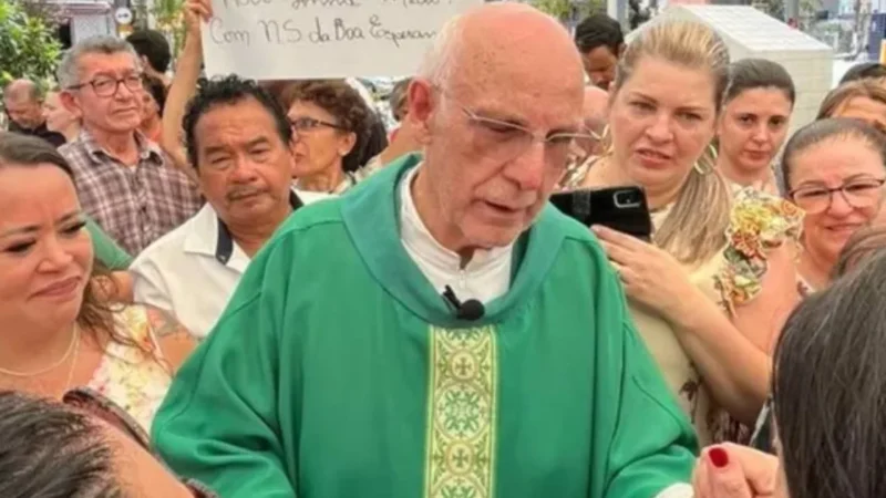 Padre Júlio Lancellotti em meio a tempestade: Acusações explosivas abalam a Igreja Brasil