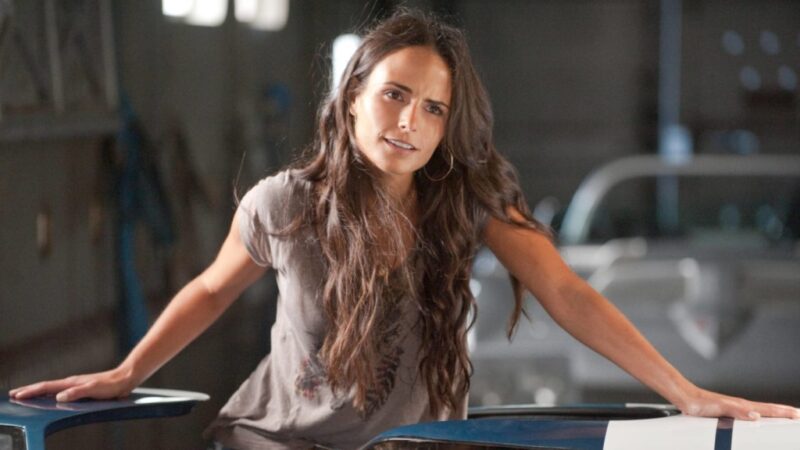 Jordana Brewster revela projeto autoral de cinema em português exclusivo para o Brasil